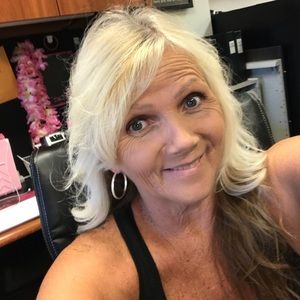 Meet your Posher, Sheila